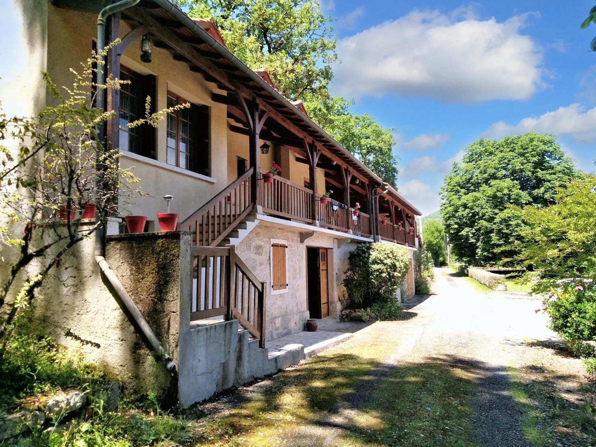 Villa Confortable A Milhars Avec Piscine Privee Exterior photo